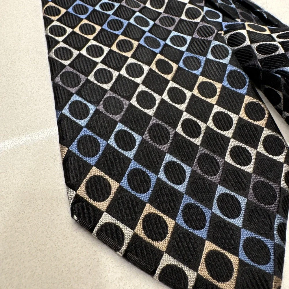 Michael Kors Tie Black Blue Geometric Necktie 100%‎ Silk Rockabilly Grunge Goth
